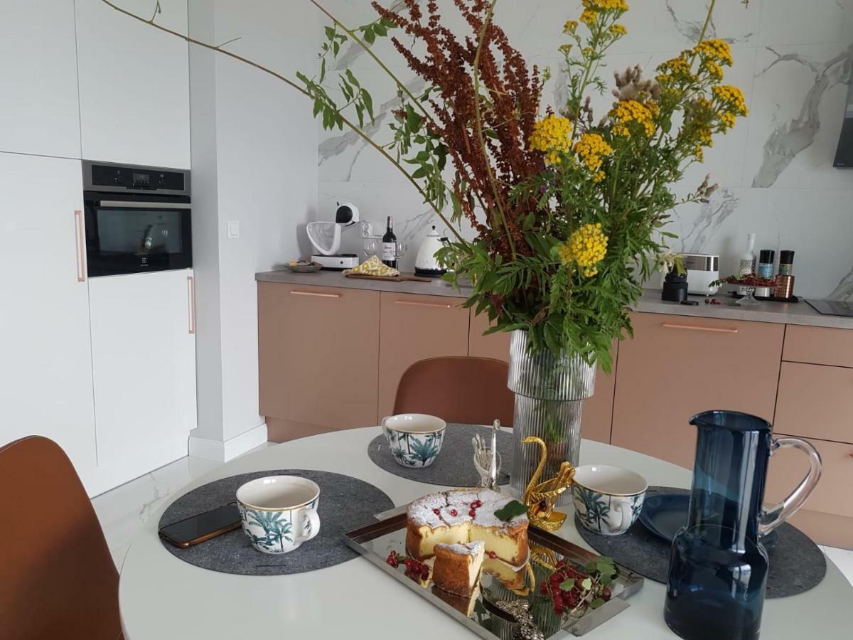 Marcelin Gold Wes Quality Apartment Posen