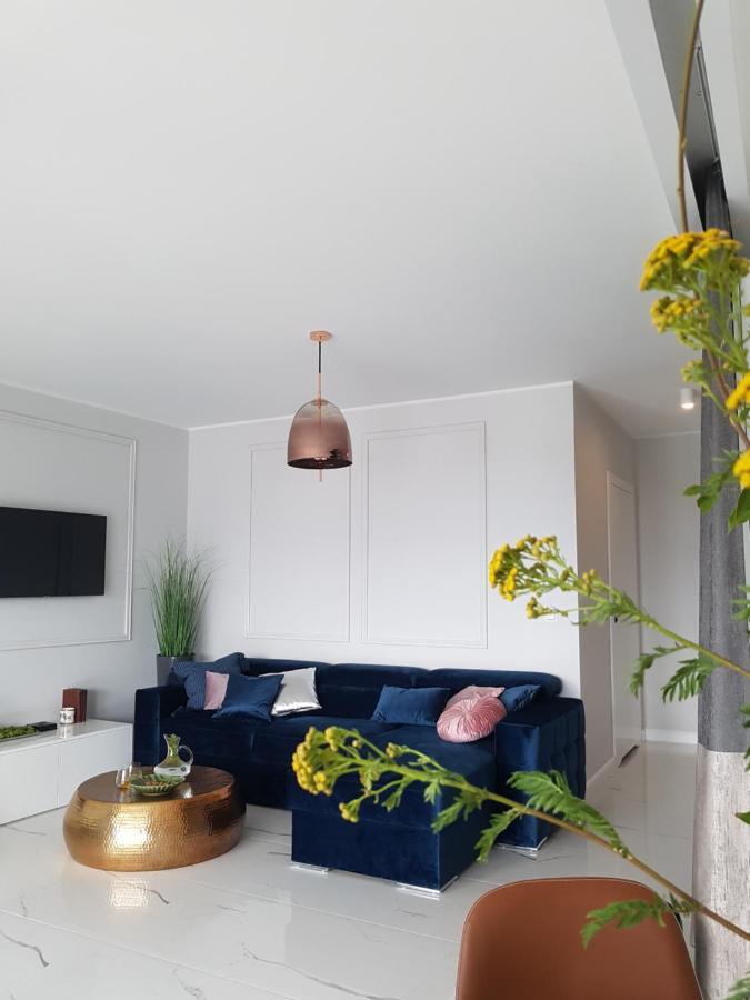 Marcelin Gold Wes Quality Apartment Posen