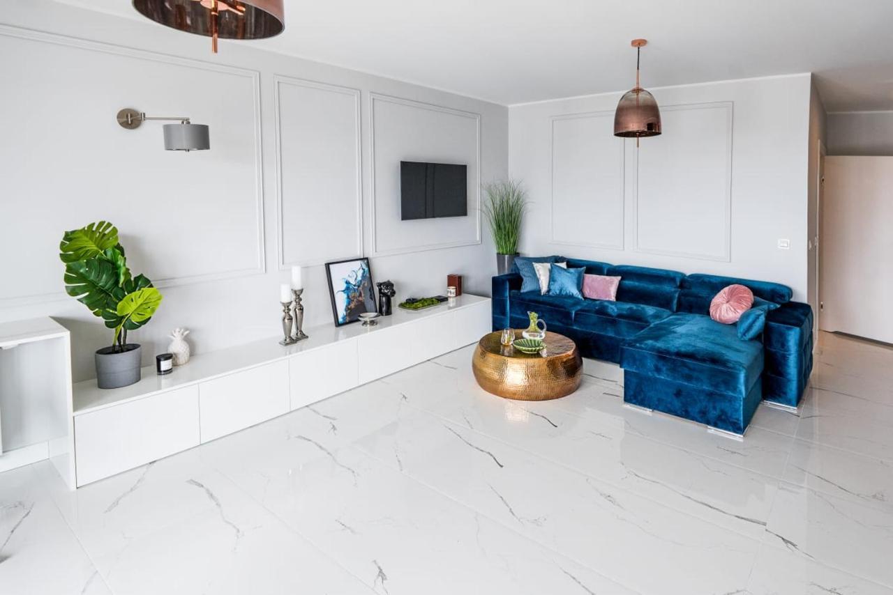 Marcelin Gold Wes Quality Apartment Posen